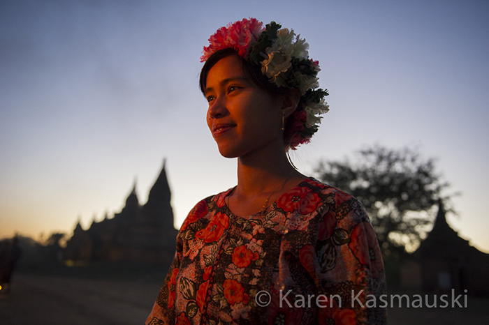 Young Burmese dancer at Bagan 